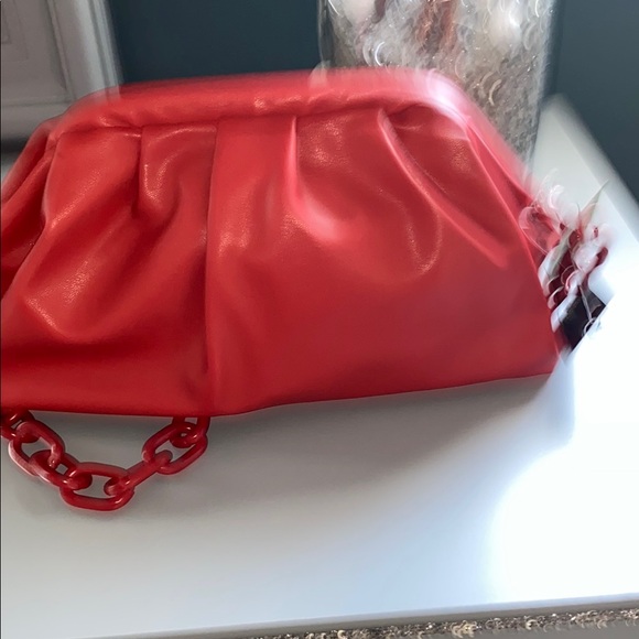 NWT Badgley Mischka Red Chain Bag - Picture 4 of 7